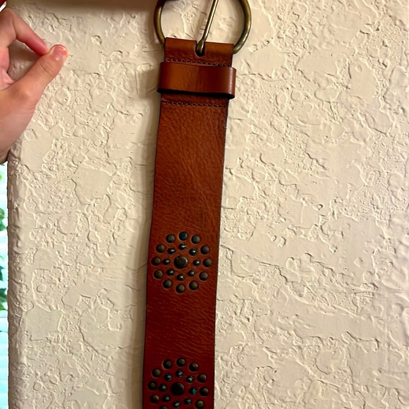 Belt - Picture 3 of 4